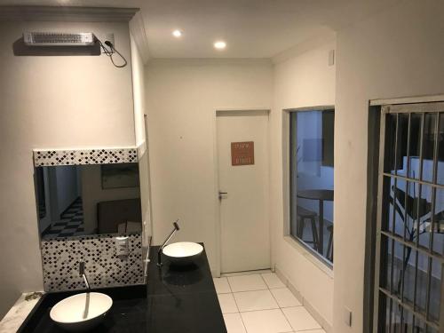 Koupelna v ubytování Hostel Pajuçara