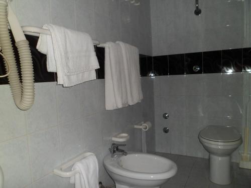 Un baño de Motel Tempio