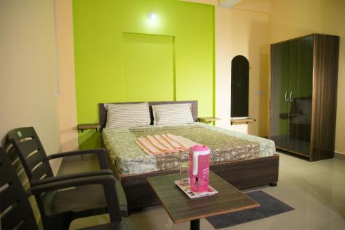 Gallery image of Bliss Holiday Inn Goa in Calangute