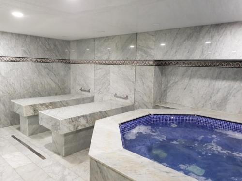 Koupelna v ubytování Hotel Mounia
