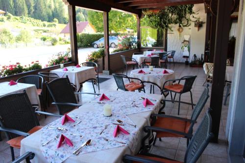 Restaurace v ubytování Gasthof Liebetegger