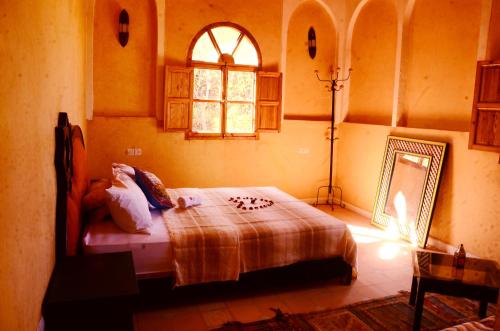 Postel nebo postele na pokoji v ubytování LATIFA House