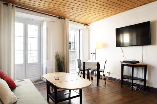 Chiado/Carmo Apartment