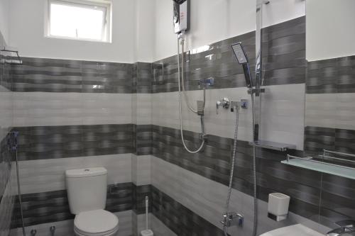 Gallery image of Trinco Lagoon in Trincomalee