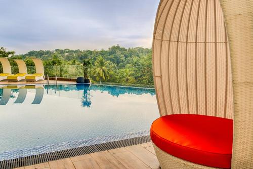 Gallery image of The Golden Crown Hotel in Kandy