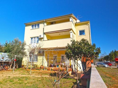 Apartments Dragica 1272