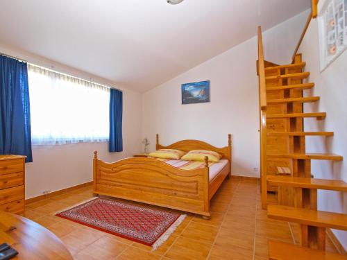 Apartments Dragica 1272