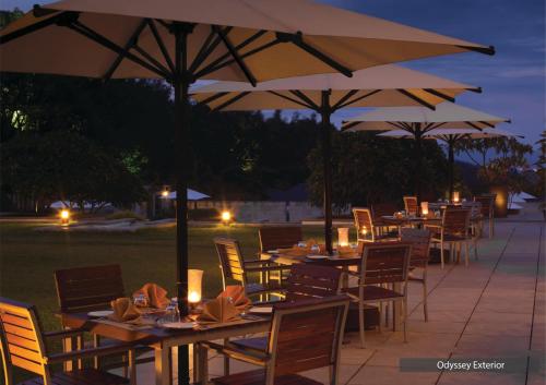Restaurace v ubytování The Serai Chickmagalur
