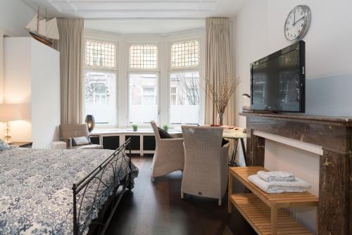 Gallery image of A Century old Townhouse in Amsterdam