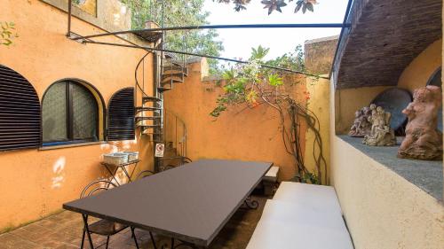 Rental in Rome Riari Garden