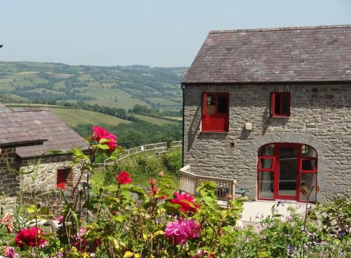 Gallery image of Treberfedd Farm Cottages and Cabins in Lampeter