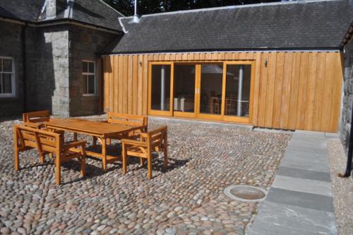 The Old Stables, Alltshellach Cottages – Photos 3