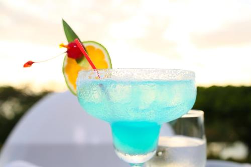 Minuman di La Mariposa Apartments