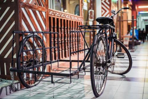 Jízda na kole v ubytování Wan Alyasa Hotel nebo okolí