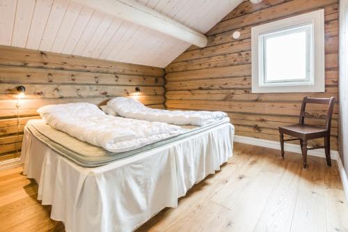 Postel nebo postele na pokoji v ubytování Lake View Apartment 4 bedrooms