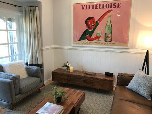Ein Sitzbereich in der Unterkunft Peppertree Farm Mudgee