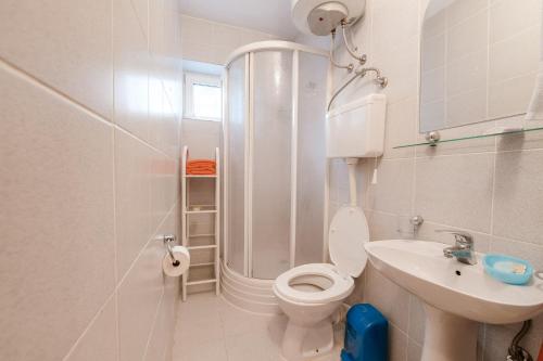 Vonios kambarys apgyvendinimo įstaigoje Apartman Zlatibor