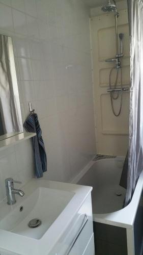 Bilik mandi di Meung sur Loire sur la route des Châteaux
