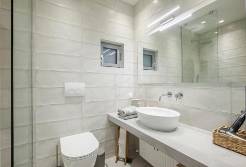 Kanonika Homes City Apartment