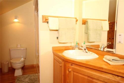 Foto dalla galleria di Rock Hill Bed & Breakfast a Sharbot Lake