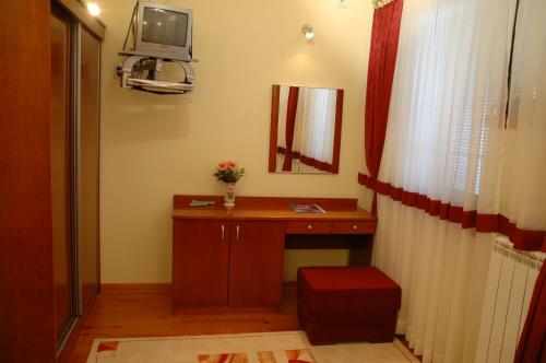 Gallery image of Hotel Tehnograd in Kraljevo