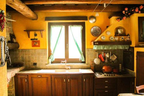 Dapur atau dapur kecil di Casa Buonumore