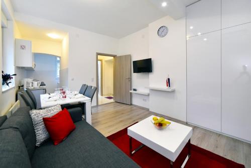 Apartment Sermazi