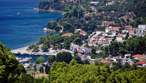 Gallery image of Alexios Studios in Neo Klima