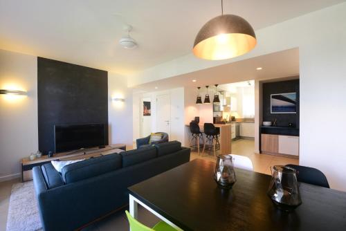 Gallery image of Luxury Apartment - Azuri Village - Roches Noires in Roches Noires