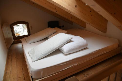 Katil atau katil-katil dalam bilik di Cianbolpin Guesthouse