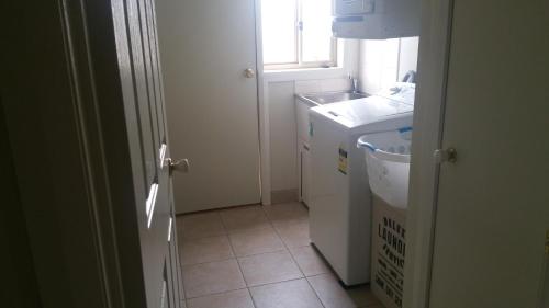 Una cocina o cocineta en Annesley Central