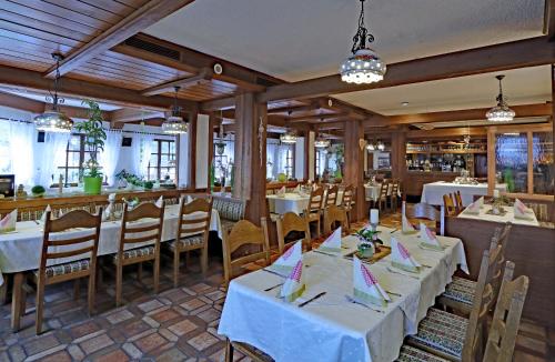 En restaurang eller annat matställe på Landgasthof zur Linde