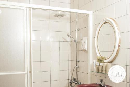 Un baño de 13F Homestay