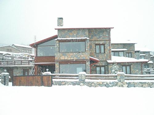 Fotografia z galérie ubytovania KALINORISMA EXCLUSIVE SHALET όμορφες διακοπές v destinácii Palaios Agios Athanasios