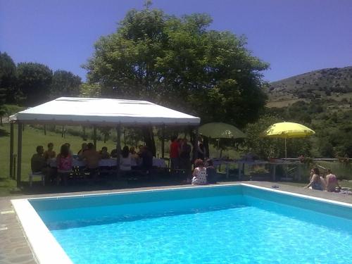 Πισίνα στο ή κοντά στο Agriturismo La Guinza