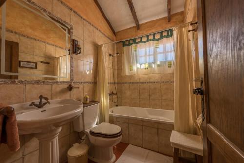 Ένα μπάνιο στο Casa Tia Estebana