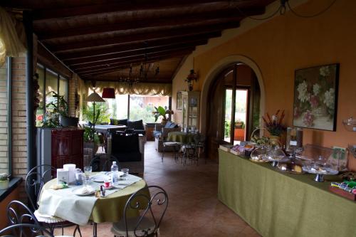 Nhà hàng/khu ăn uống khác tại Albergo Arinde