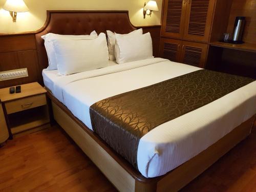 Gallery image of Darshan Hotel in Ooty