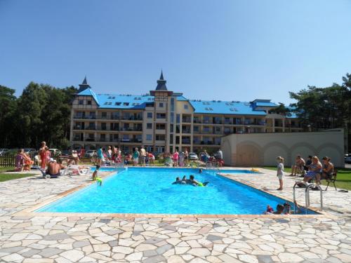 Gallery image of Bursztyn Blu Mare in Łukęcin