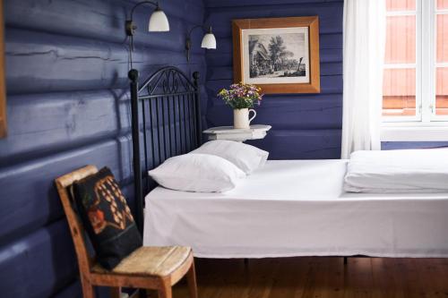 Postel nebo postele na pokoji v ubytování Kleivstua Hotel near Krokskogen