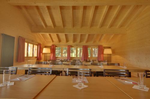 Un restaurante o sitio para comer en Schatzalp Hotel