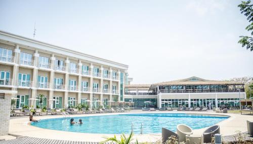 Πισίνα στο ή κοντά στο Pefaco Hotel Maya Maya