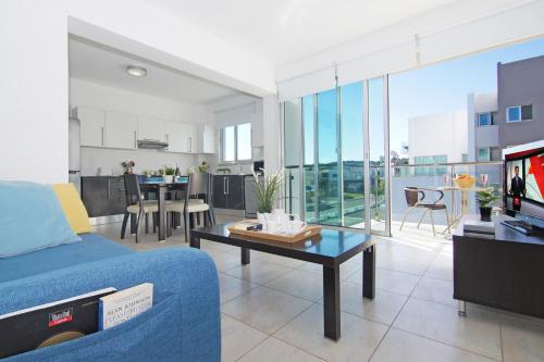 Amber - Coralli Beachfront Apartment