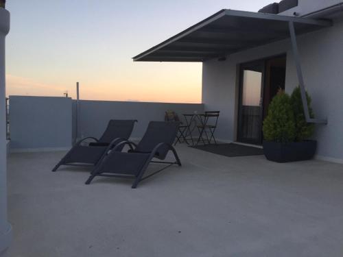 Stylish Seaview Rooftop