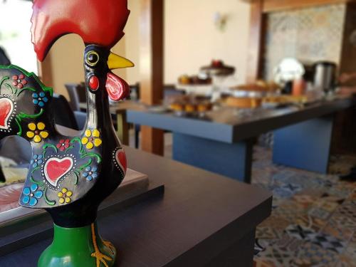 Makanan di atau berdekatan rumah tamu ini