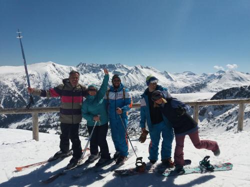 Afbeelding uit fotogalerij van Pirina Club Hotel in Bansko