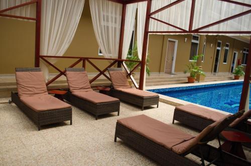 Sheva Hotelの敷地内または近くにあるプール
