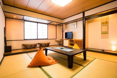 Ruang duduk di Ryotei Matsubaya