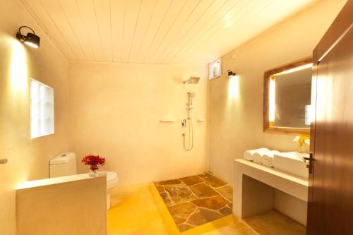 Gallery image of Fantasea in Mirissa