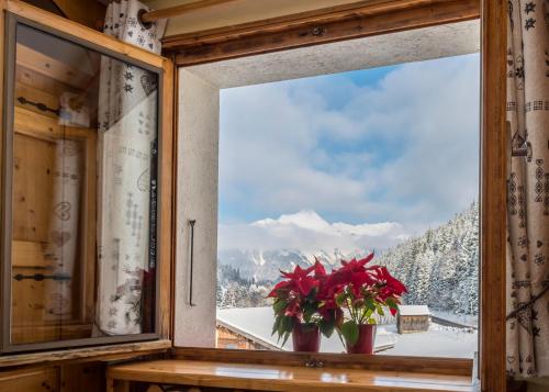 Gallery image of Chalet Bluebell in Les Gets